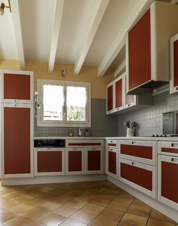 Rouge Indigo Relooking de cuisine à Carmaux 81.